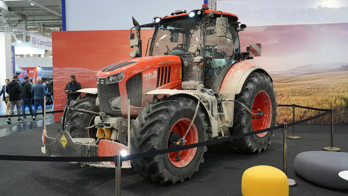 Kubota M7-173 Premium KVT